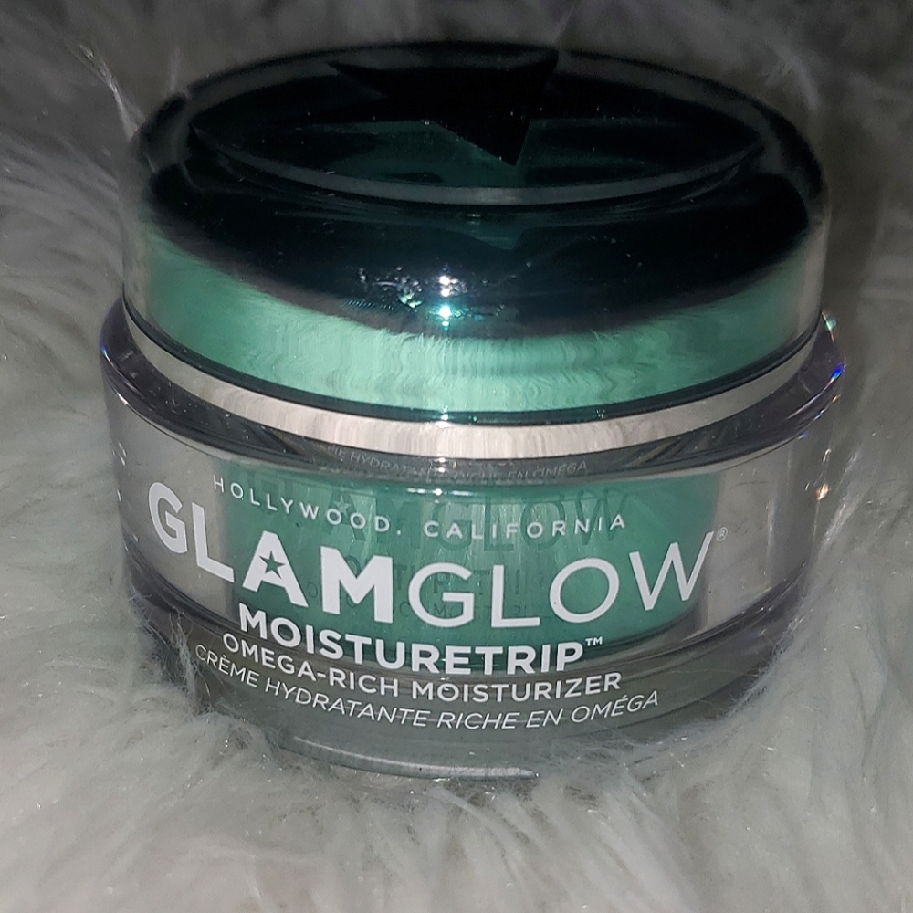 GlamGlow Moisturetrip Omega Rich Moisturizer